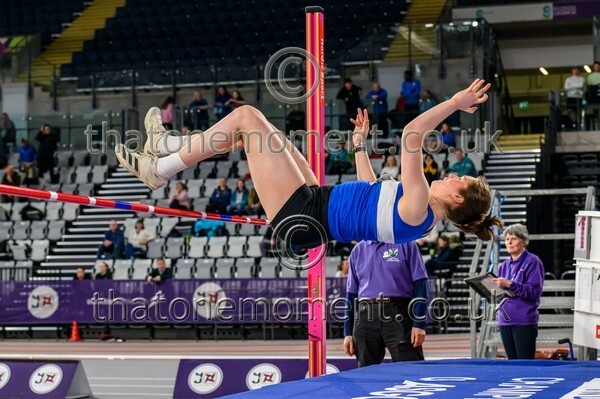 SeniorInd25-910200 - Field Female