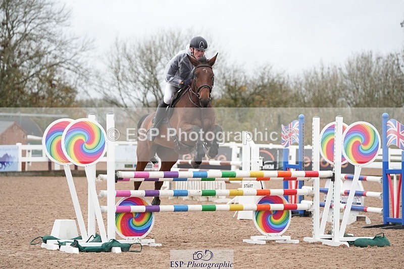 251109-092154-03175 - Cls 18 Discovery and 1m Open