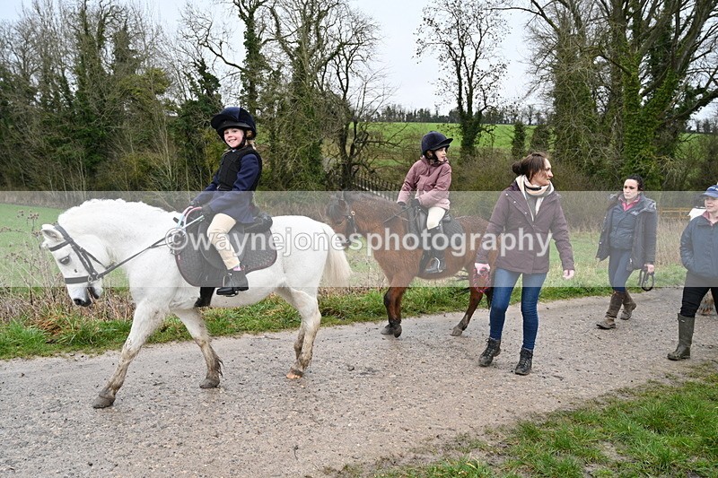 WJ7_9594 - Walk out..