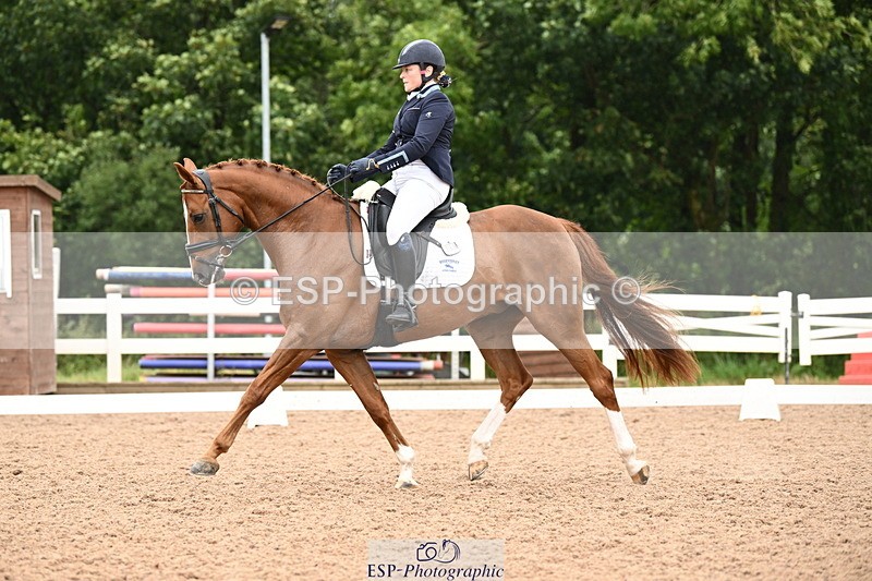 240815A-114741-00859 - 159-Verity.Perry-Bianchi