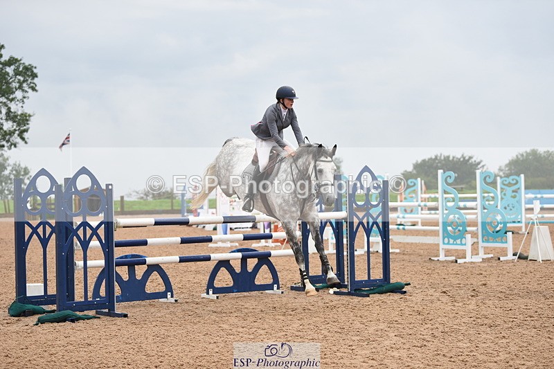 230916A-103128-03826 - Cls 14 Snr Foxhunter