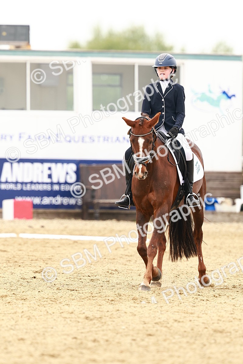 SBM_001144 - Class 6 - Novice 4