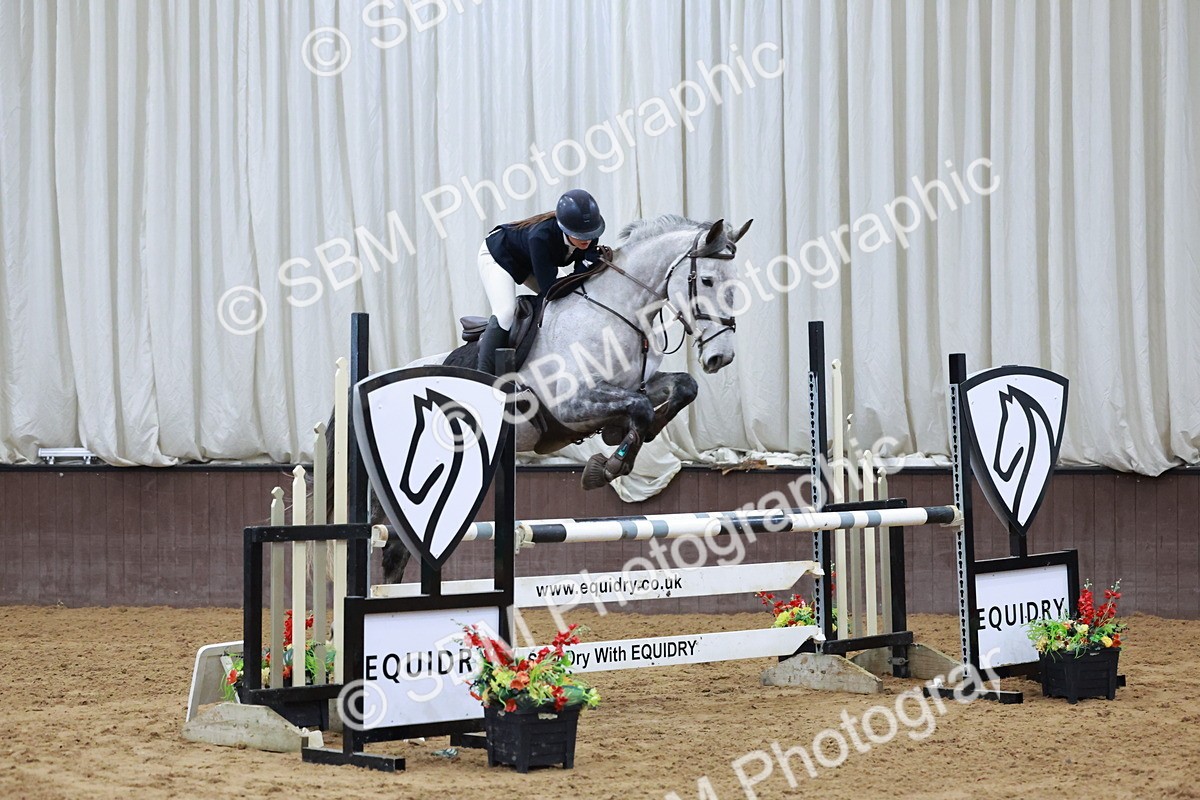 SBM_007664 - Class 24 - Nupafeed Supplements Senior Discovery/ 1m Open