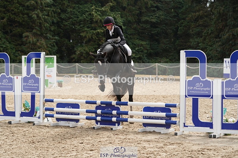 250824A-122146-35951 - 2086-Natalie.Squire-Charcoal