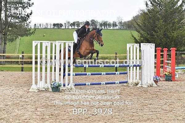 BPP_3978 - CLASS 4 FRI Senior Discovery/ 1m Open
