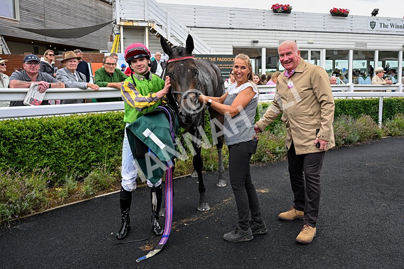 170826-Race 4-Star Noir-5460 - Race 4 15.45pm Constant Security Services Novice Stakes