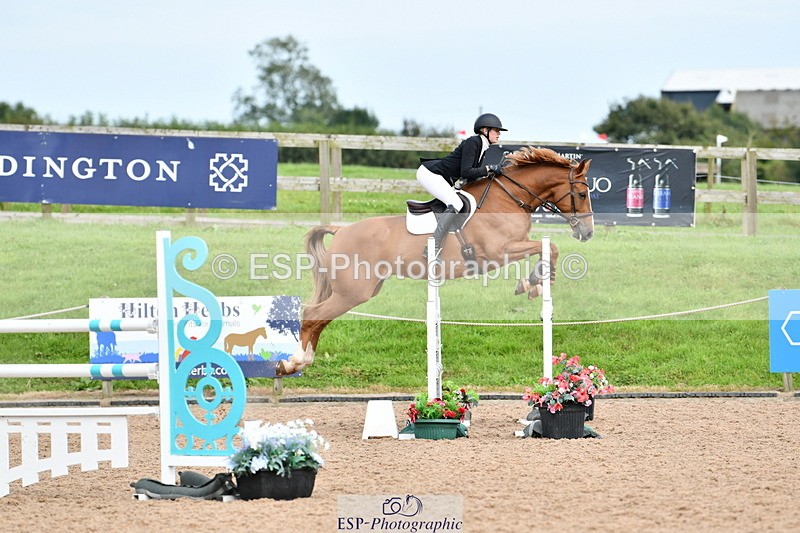 240915A-165251-11130 - Cls 30 Snr Foxhunter