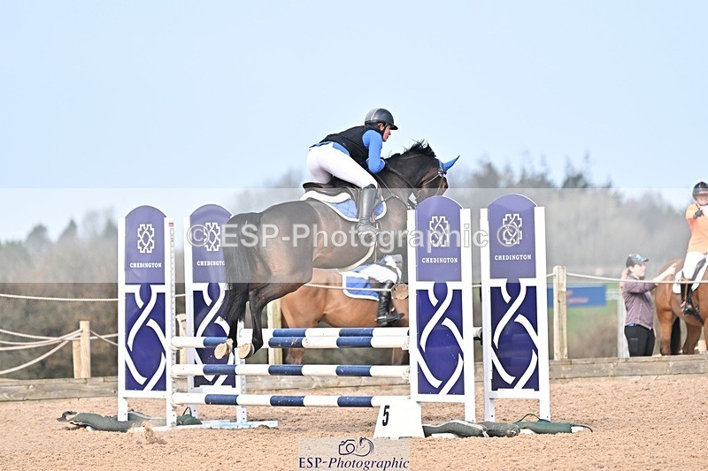 250326-100920-00148 - Cls 1 British Novice and 90cm