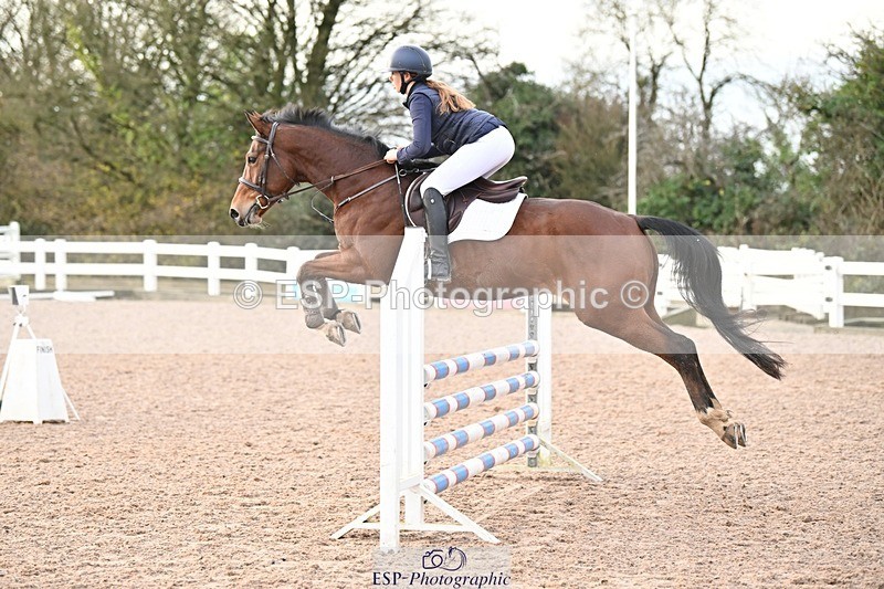 241206-094634-00079 - Cls 2 British Novice and 90cm Open