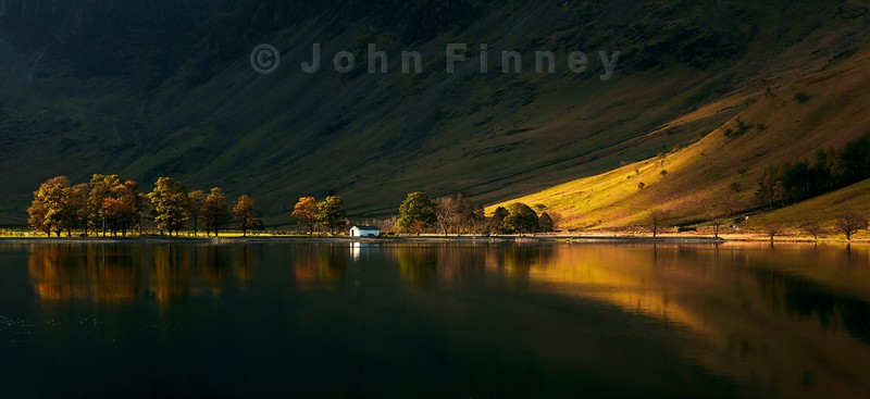 Buttermere water - Lake District & Cumbria