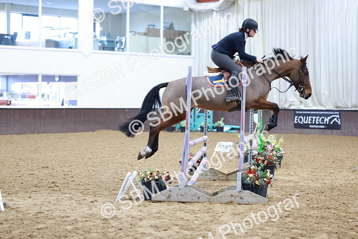 SBM_002769 - Class 9 - Equissage Pulse Senior BritiNovice/ 90cm Open