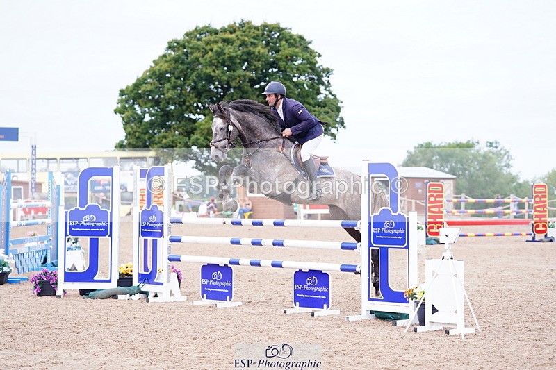 240803A-111554-07390 - Cls 29 Snr Foxhunter