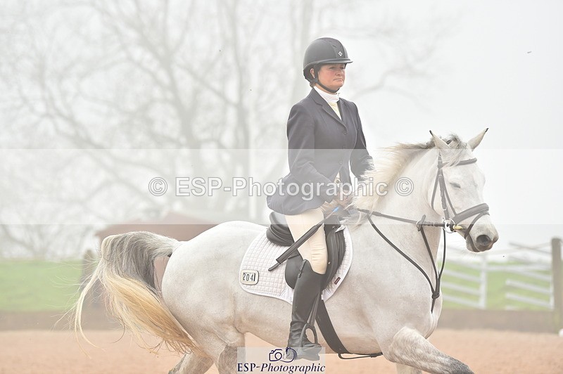 231118A-095612-00925 - Cls 18+19 Club and Schools 70cm