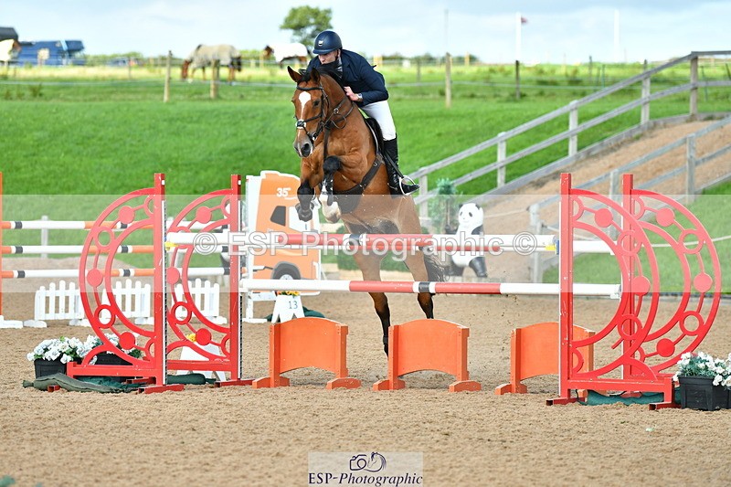 230729A-163813-07533 - Cls 18 National 1.30m