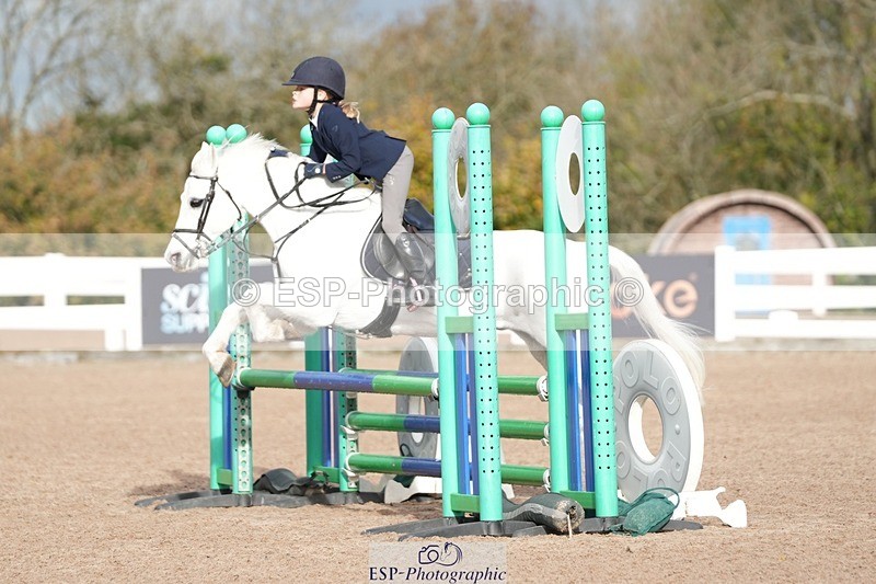 251026-110826-01892 - Cls 1+2 10yr and under 128cm and 70cm Open