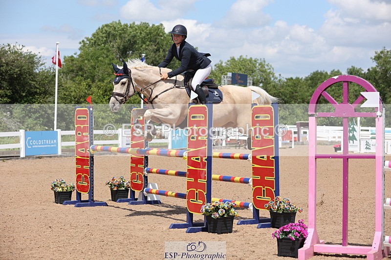 240718A-125832-05330 - Cls 9, 1 Star Bronze Tour 1.10m