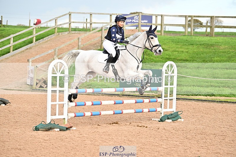 241110A-141842-01267 - 90cm 14.00 to End