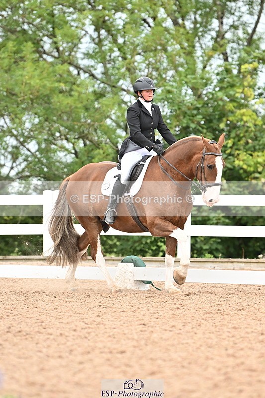 240817A-143706-09501 - 140-Kirsty.Clackworthy-Stitch.1