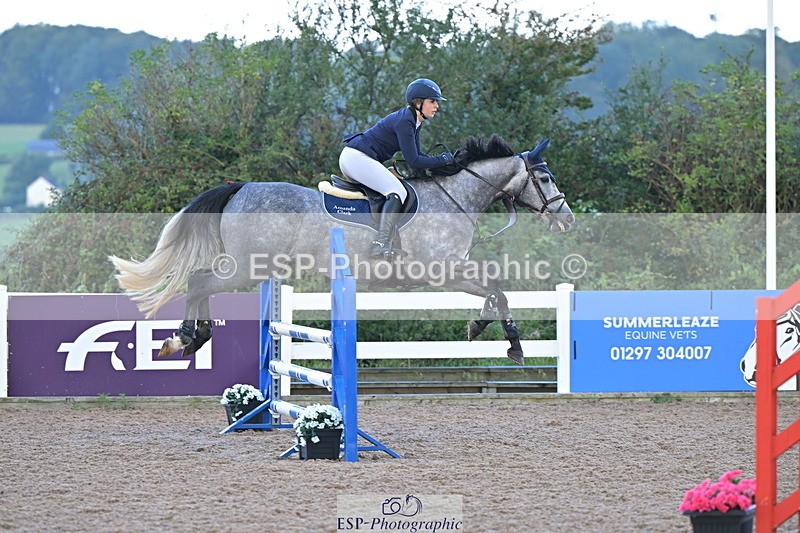 240912A-102237-00989 - Cls 8 Snr British Novice and 90cm Open