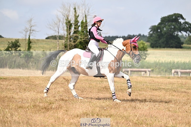 250824A-130335-36988 - 2085-Izabelle.Woodman