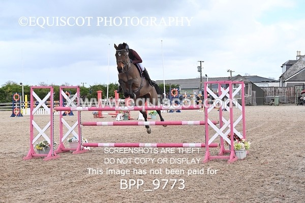 BPP_9773 - CLASS 18 SUN Ron Brady SporthorsesRHS