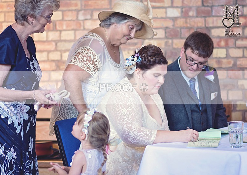 Phil  Carrie Previews Millie Loves Louis Photography 40 - Weddings