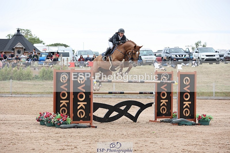 250719-180808-17739 - Cls 7, 3 Star Big Tour Break to End