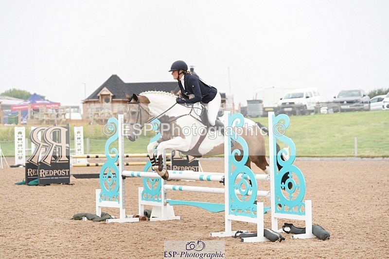 240901A-142724-10029 - 568-Chloe.Robinson-BRACKENSPA'S.KEEP.A.SECRET