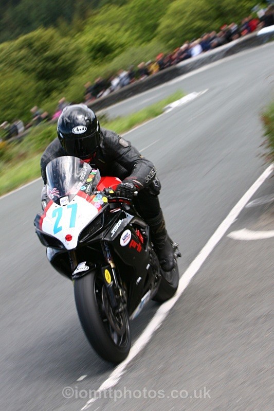  - Supersport Race 1