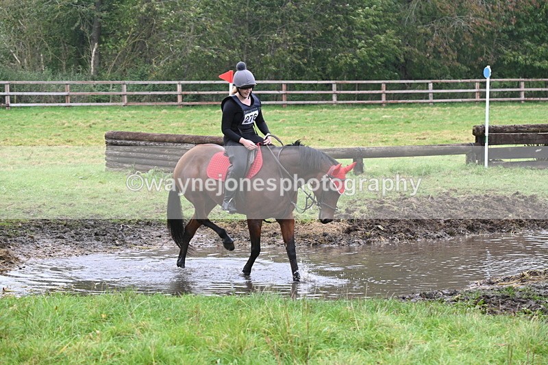 WJ6_9401 - Time at Photographer 14:46 to 14:57