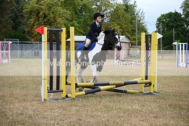 WJ6_9382 - Class 12 Minimus Jumping 45cm