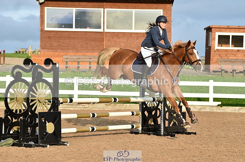 220829A-182432-00554 - 90cm classes