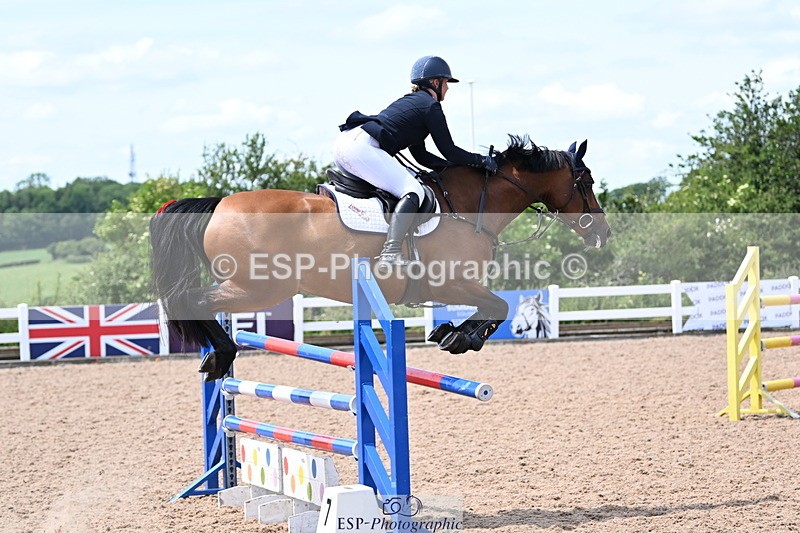 240619A-140355-00383 - Cls 4 Snr Newcomers and 1.10m Open