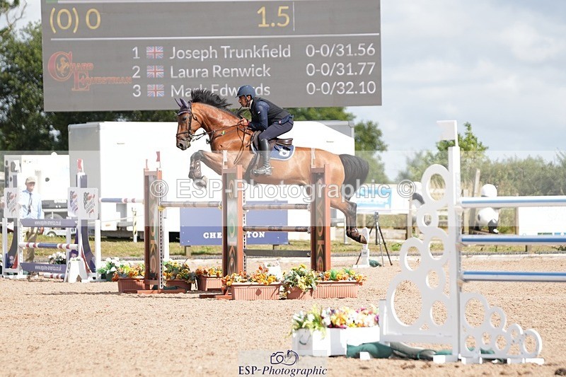 250720-163230-21230 - Cls 4, 3 Star Small Tour