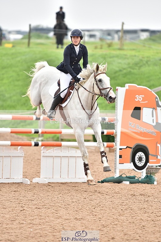 230810A-150506-01354_Cls 11 130m Open - 077-024-4755