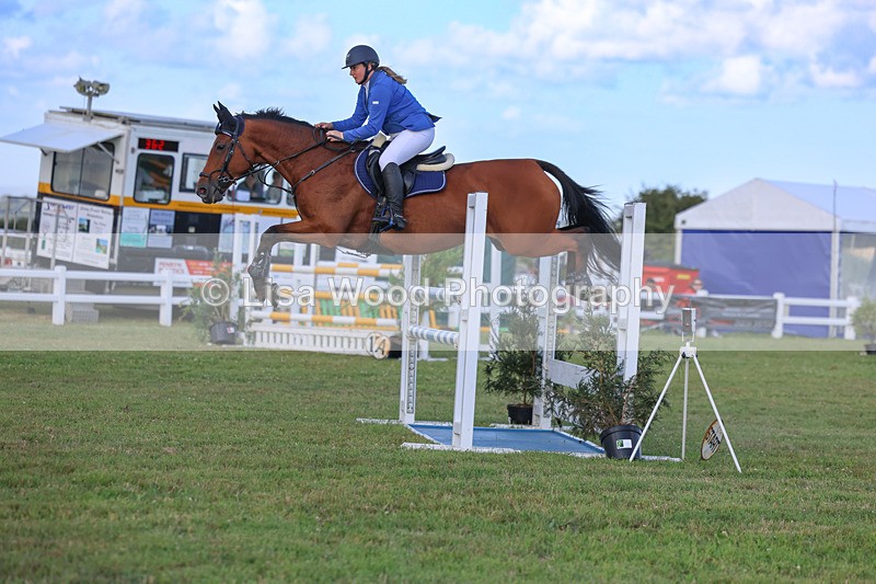 3E7A4629 - Class C1: Showjumping Senior Newcomers/1.10m open