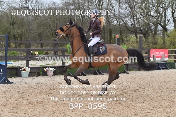 BPP_0595 - CLASS 4 Senior BritiNovice/ 90cm Open
