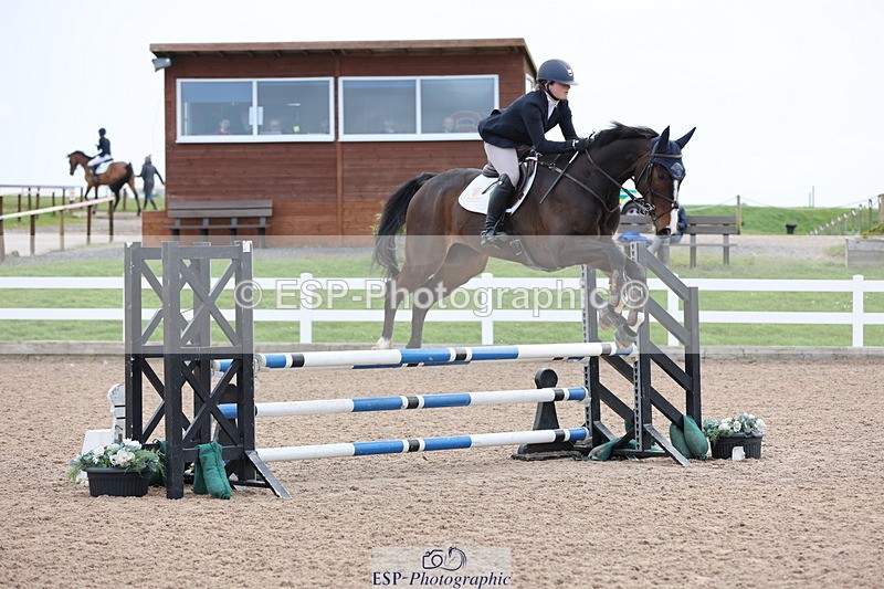 240406A-104315-02834 - Cls 20 British Novice and 90cm Open