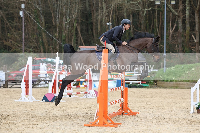 3E7A7786 - Class 9: Senior Foxhunter/1.20 open