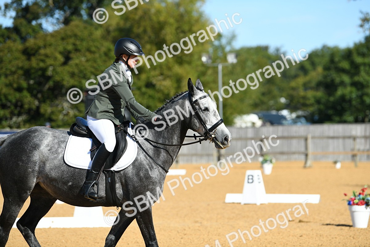 SBM_17971 - D4 - Small Tour Championship - Intro B