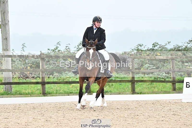 241103-140457-01869 - Novice 1 - 13.10 to 14.34