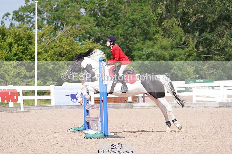 240809A-121004-00900 - Showjumping Competition