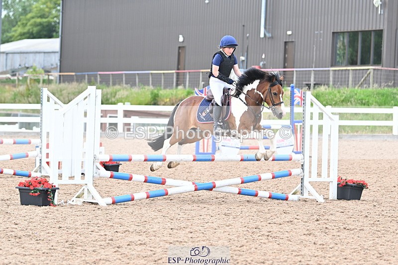 240625A-172647-00567 - Cls 03 & 04 70cm