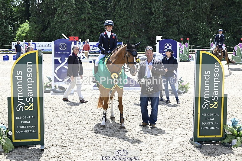 250525A-131800-17629 - Presentations Section B CCI 3 Star Long