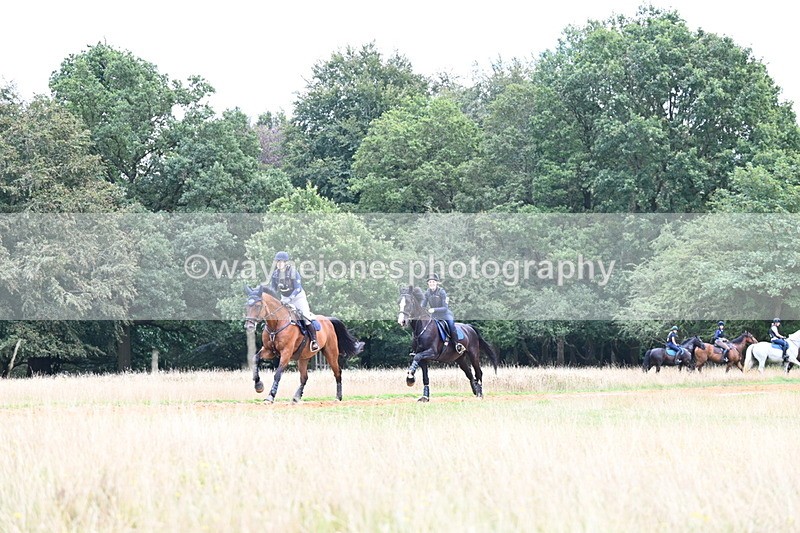 DSC_6368 - Time at Statue 12:17 to 12:44