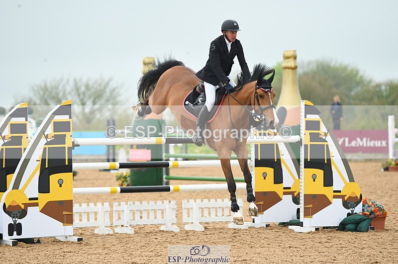 230505A-121058-03917 - Cls 22 Talent Seeker & 7 year old Quali