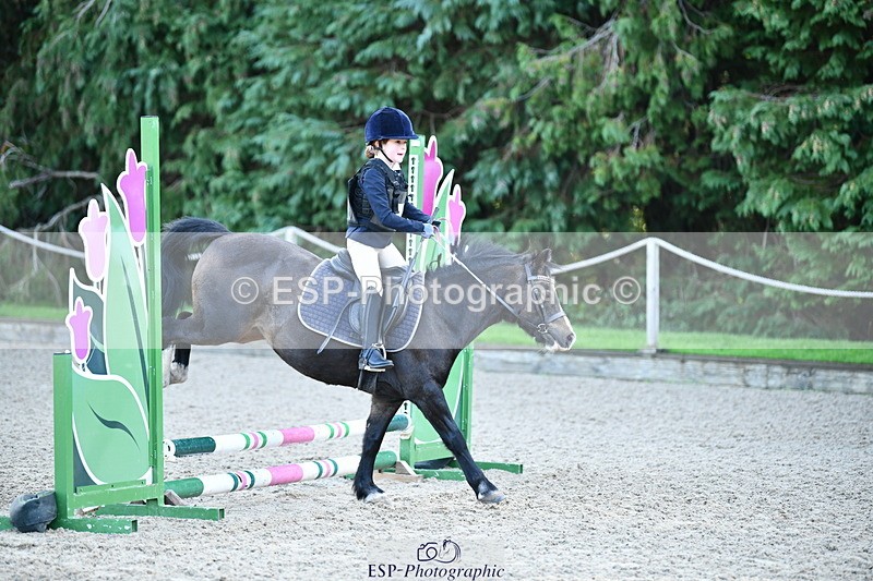 251004A-092246-00137 - Classes 1-2-3 40cm