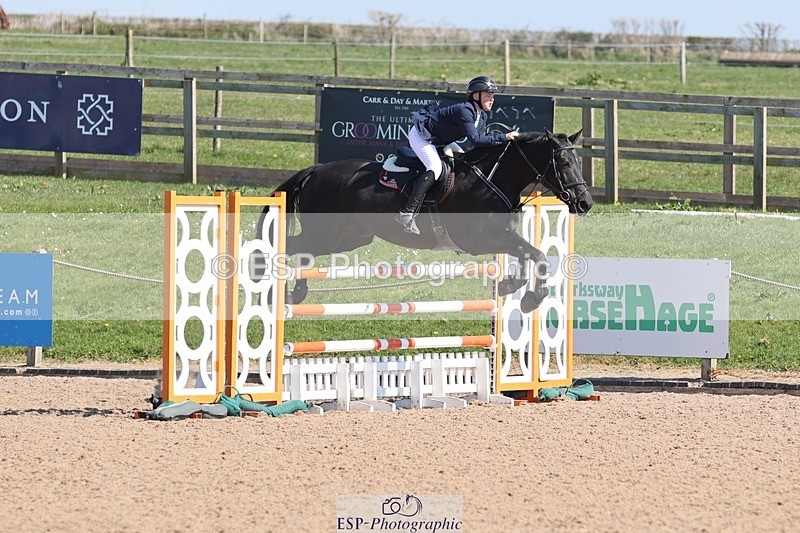 250402-130731-00721 - Cls 6 Foxhunter and 1.20m Open