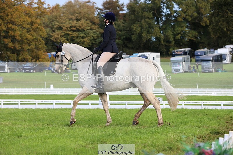 251024A-102135-07727 - D-344-Johanne.Heuff