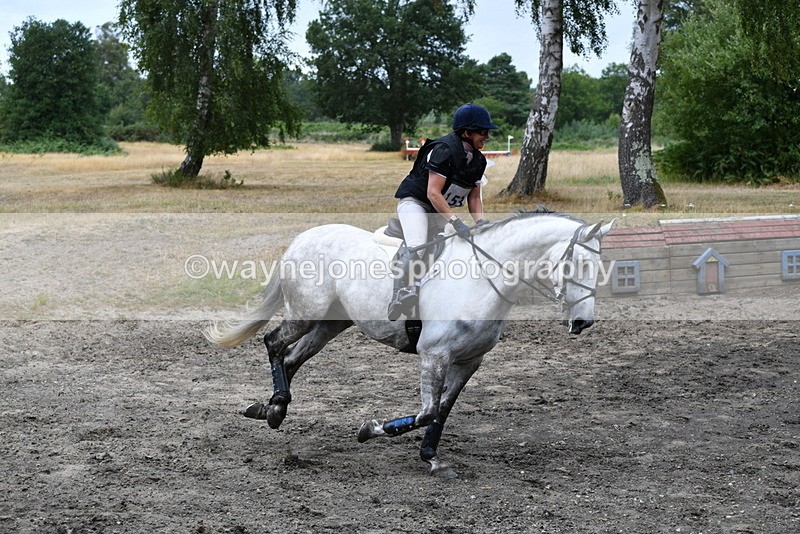 WJ5_1871 - XC Time 12:05 to 12:55